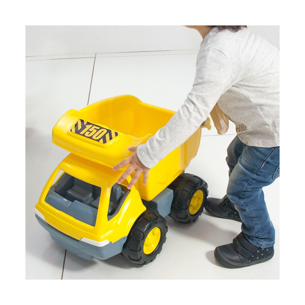 Dumper toy truck clearance