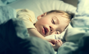 ¿Noches en blanco? Cómo conseguir que tu bebé tenga dulces sueños