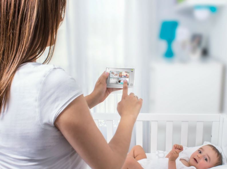Vigilabebés de vídeo avanzado con pantalla táctil