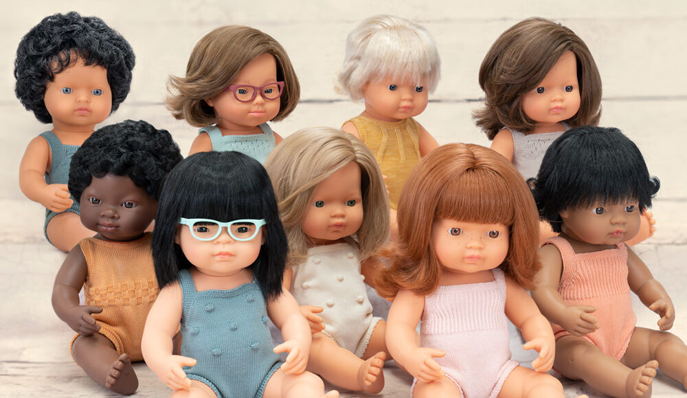 Por qué jugar con muñecas: desarrollo de la empatía y otras habilidades sociales