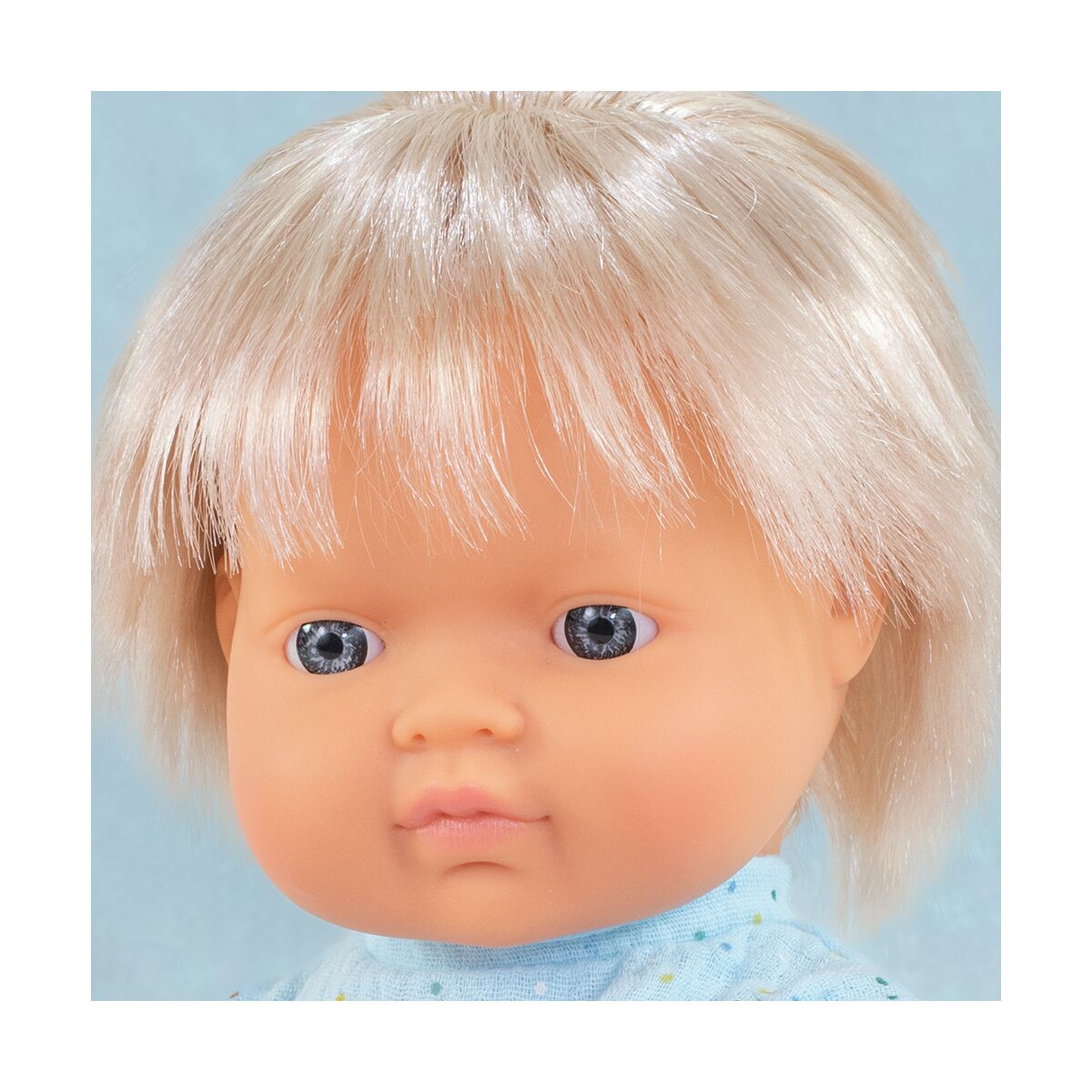 Poupee blonde deals