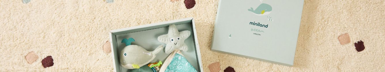 Adorable Moments Adorable Moments